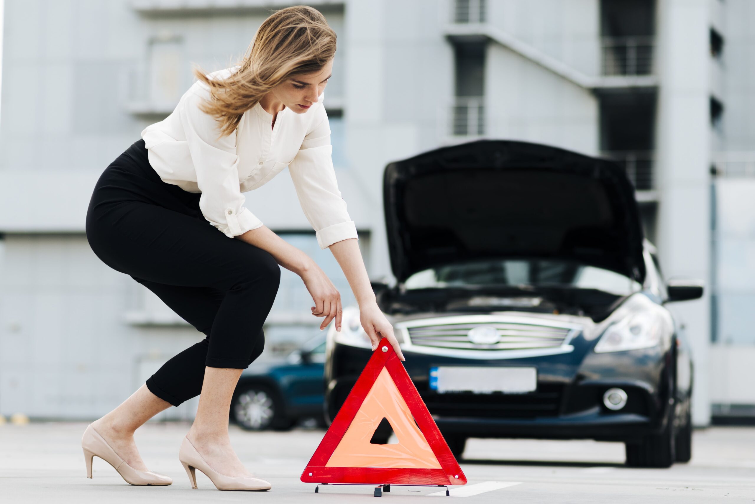 Should You Lease or Buy a Car? A Financial Breakdown